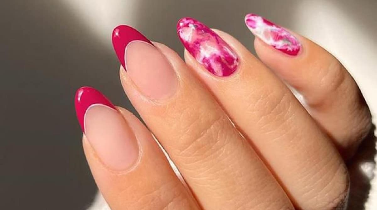 foto de unha em gel decorada