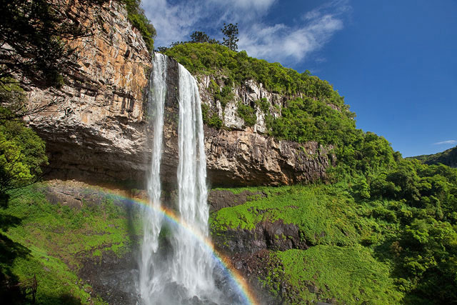 Descubra a Chapada Diamantina: Roteiro pelas Cachoeiras da Fumaça e Buracão