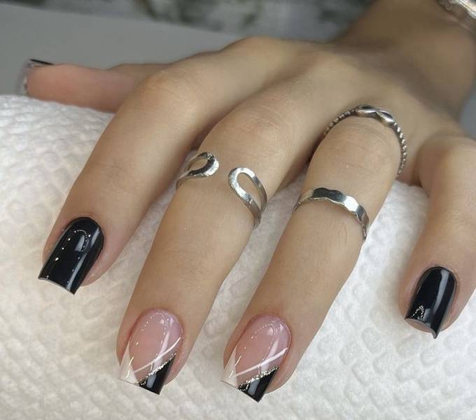 unhas decoradas francesinha colorida