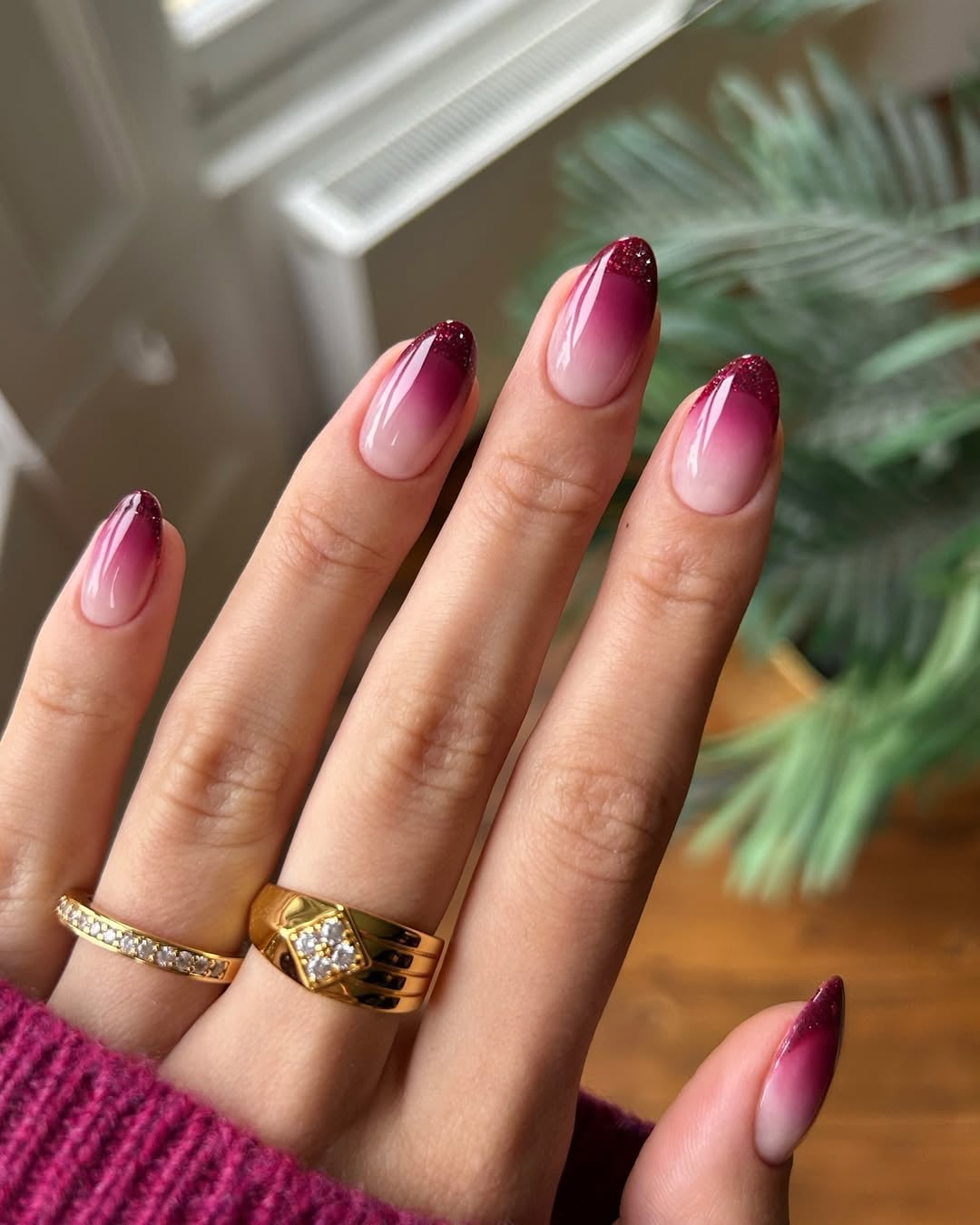 unhas decoradas com pedrarias