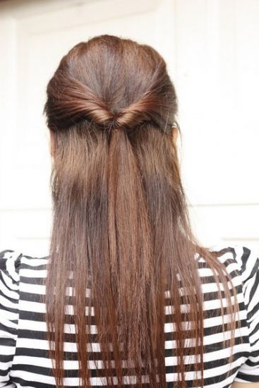 5 Penteados Rápidos para Salvar seu Dia
Como Escolher o Penteado Perfeito para Casamentos
Penteados Incríveis para Cabelos Cacheados e Crespos
Tendências de Penteados para Festas: Brilhe com Estilo
Guia Completo: Penteados para Cada Tipo de Cabelo