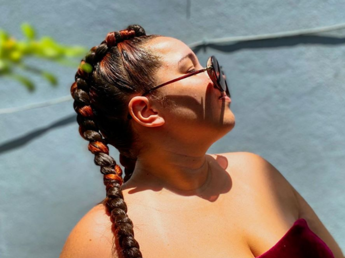 5 Ideias de Trança Boxeadora para Inspirar seu Próximo Look
Como Fazer Trança Boxeadora: Guia Completo Passo a Passo
Trança Boxeadora com Extensões: Volume e Cor para seu Cabelo
Manutenção e Durabilidade da Trança Boxeadora: Dicas Essenciais
Trança Boxeadora para Cabelos Curtos e Cacheados: Versatilidade e Estilo