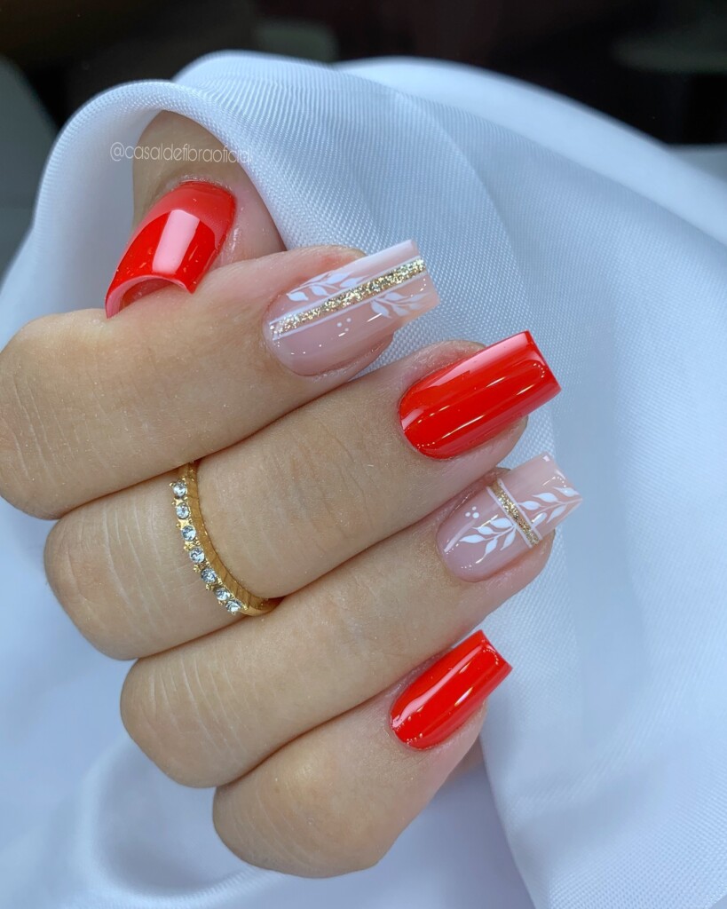 unha em gel vermelha para festa