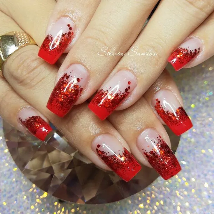 unha em gel vermelha longa