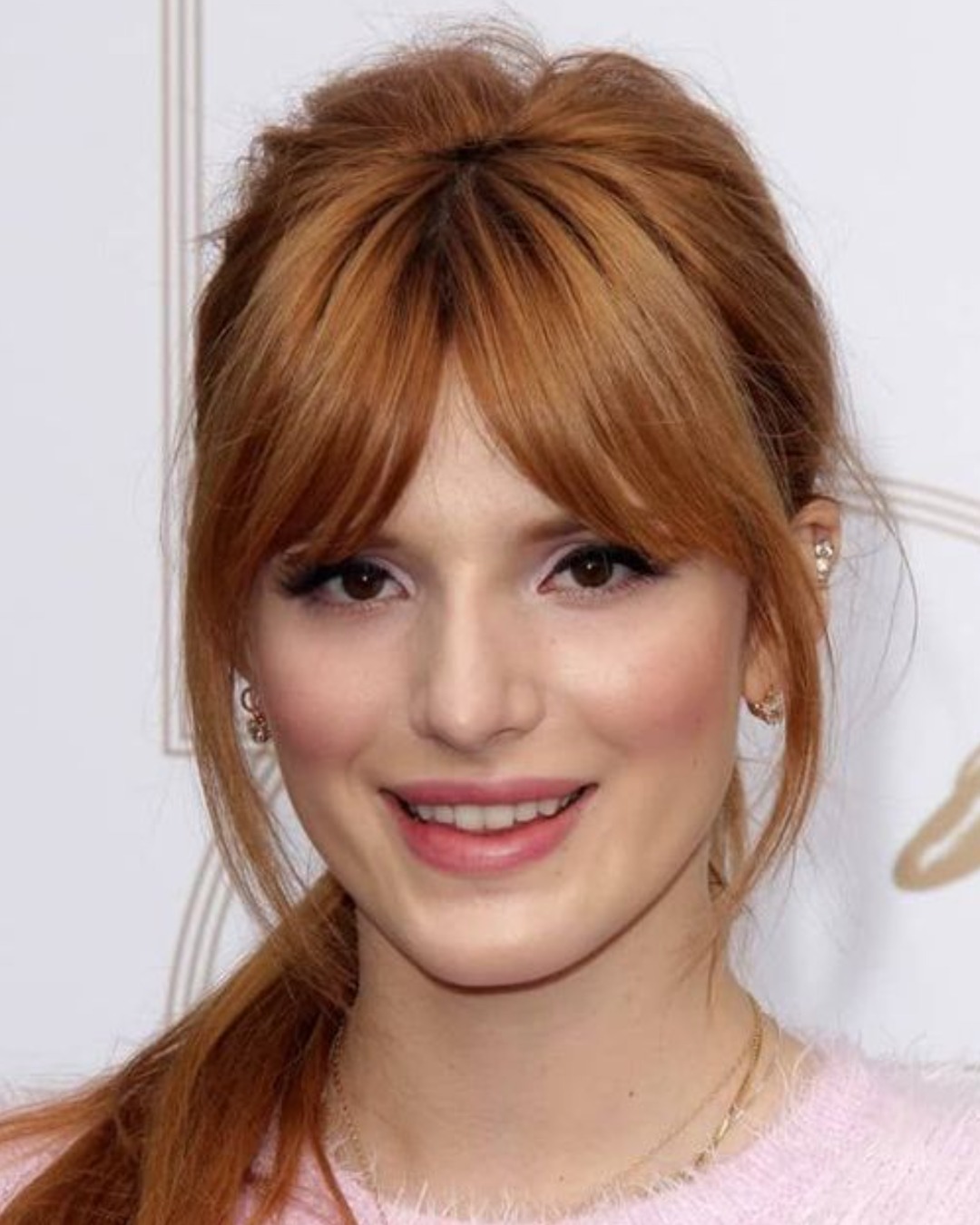 Guia Completo: Como Estilizar sua Franja Bardot para o Dia a Dia