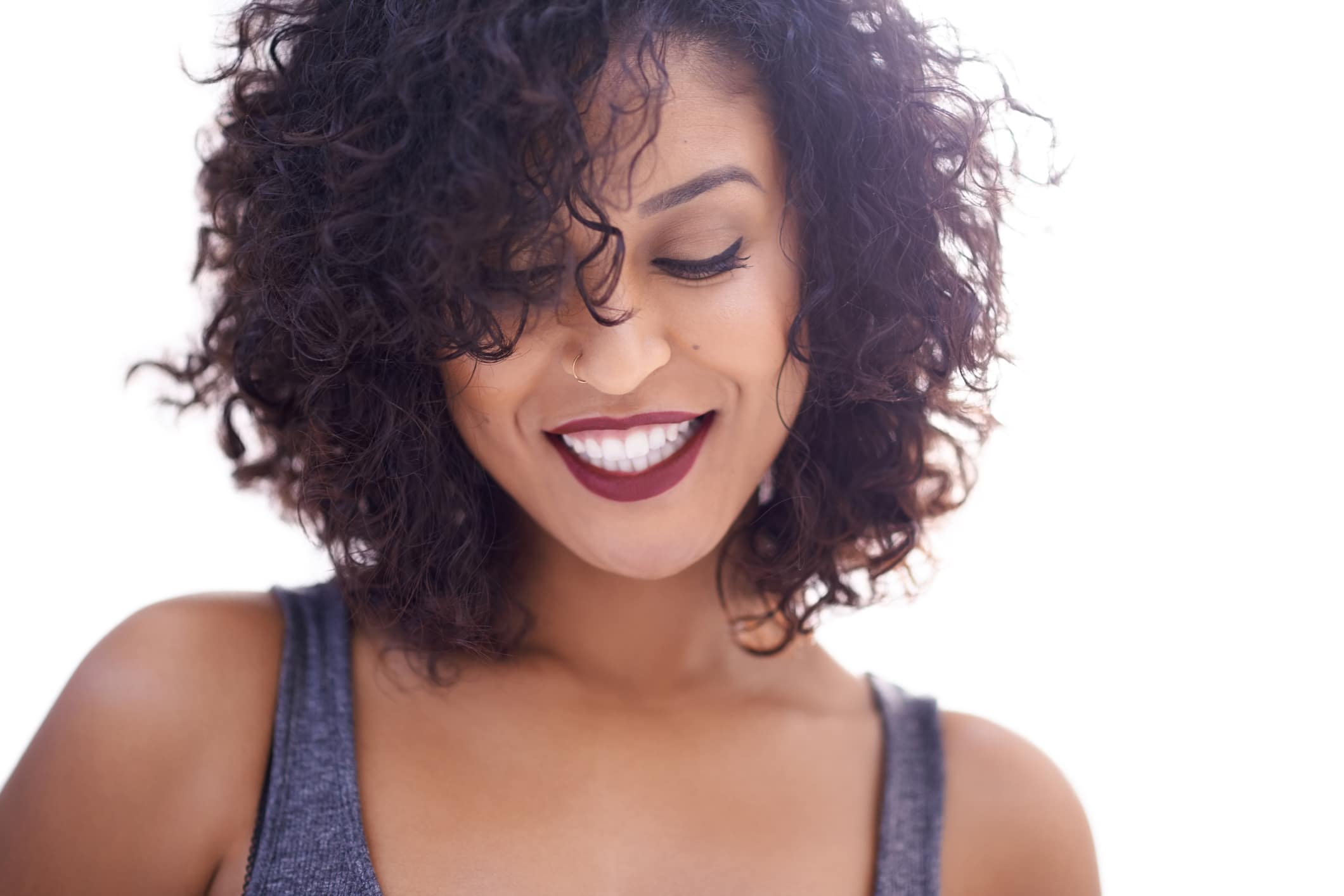 5 ideias de títulos:
1. Franja Lateral Curta: O Guia Completo para um Visual Moderno
2. Como Estilizar sua Franja Lateral para um Look Perfeito
3. Franja Lateral: A Escolha Ideal para Cada Tipo de Rosto
4. Dicas de Manutenção para Manter sua Franja Lateral Sempre Impecável
5. Transforme seu Visual: Por que a Franja Lateral Curta é a Tendência do Momento