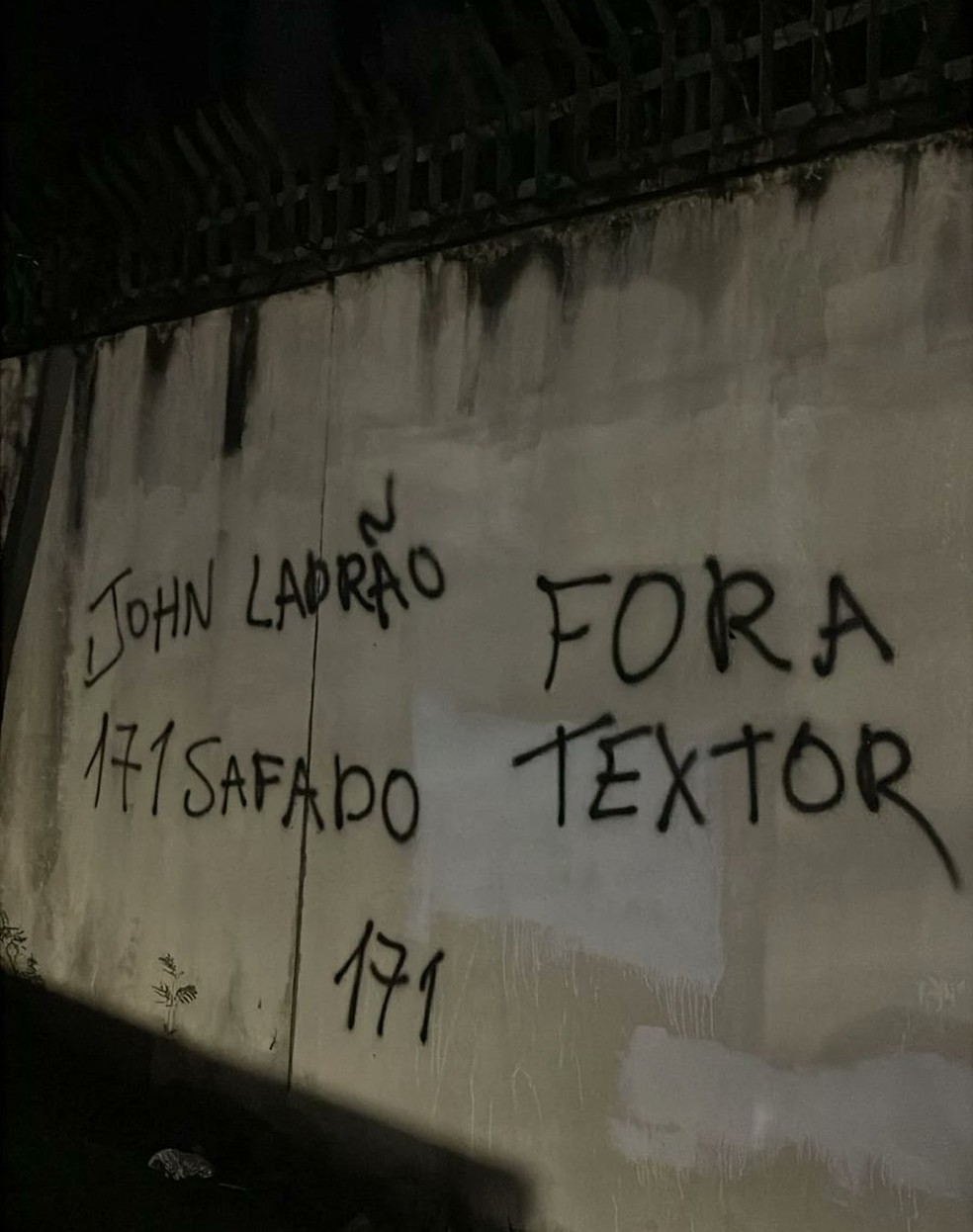 proteção divina frases urbanas