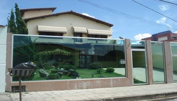 fachada de muro moderna