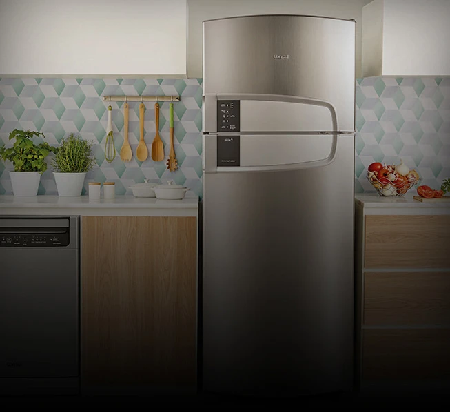 Manutenção preventiva para evitar que sua geladeira pare de gelar