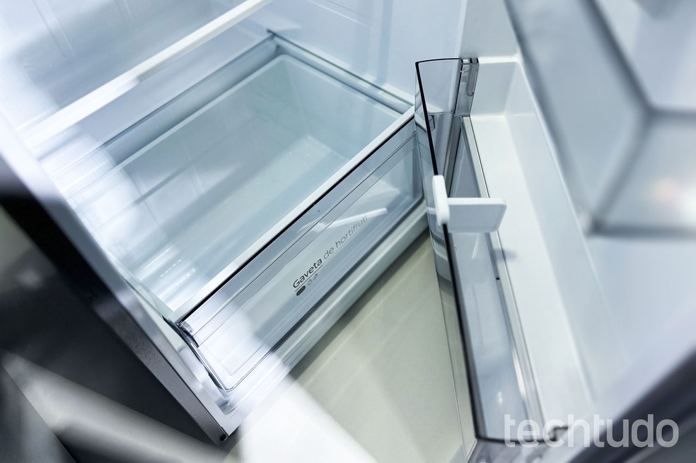 Como desentupir o dreno da geladeira passo a passo