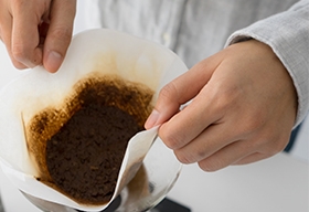 Máscara Facial de Café e Mel: Guia Completo para uma Pele Radiante