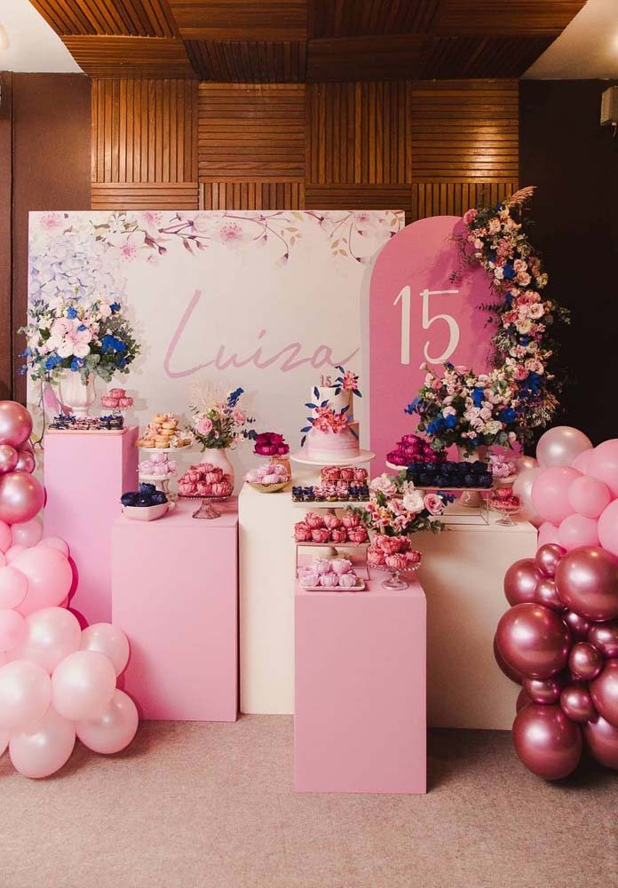 ideias criativas decoração 15 anos barata