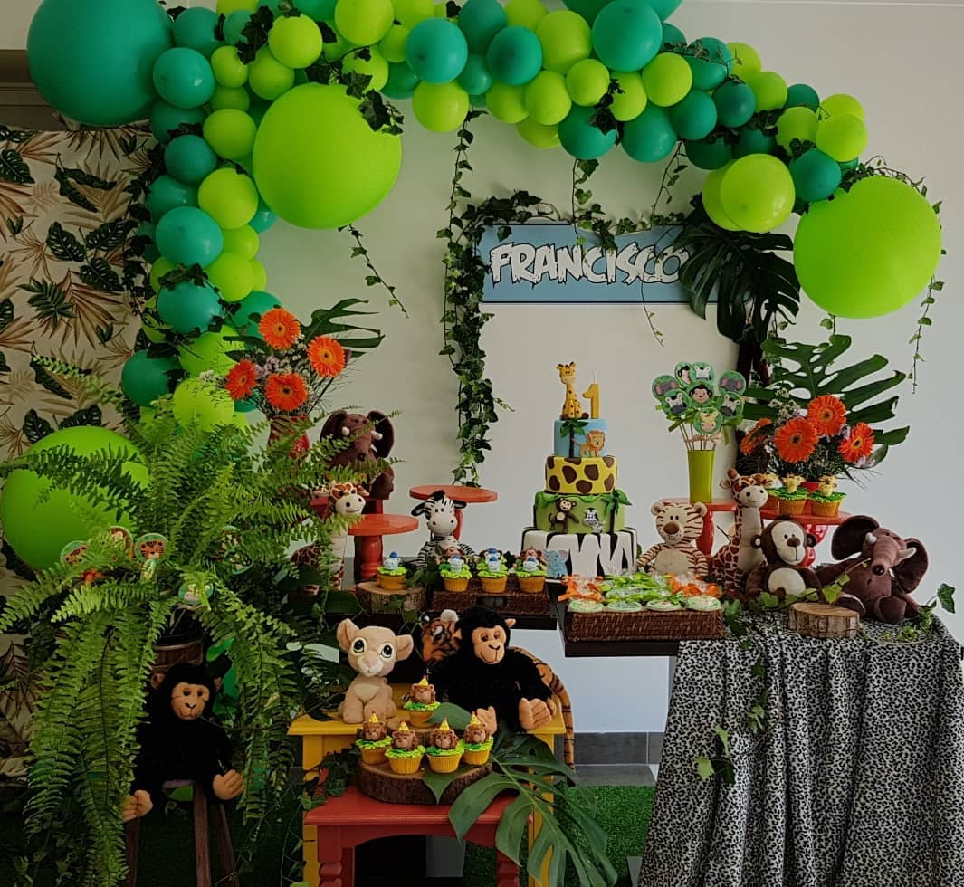 ideias criativas decoração festa safari infantil simples