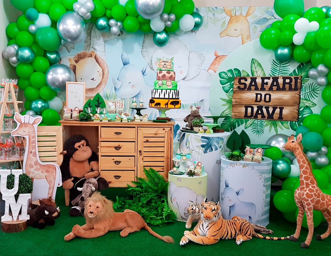 como fazer festa safari infantil barata em casa