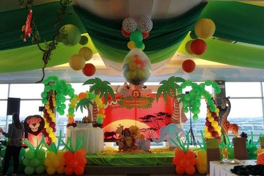 ideias criativas decoração festa safari infantil simples
