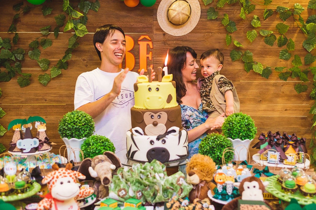 como fazer festa safari infantil barata em casa