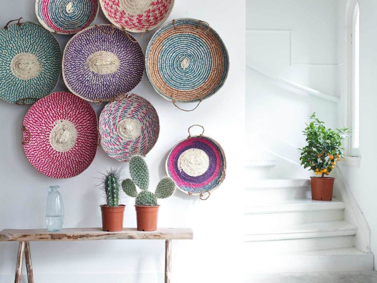 ideias criativas para decorar paredes vazias