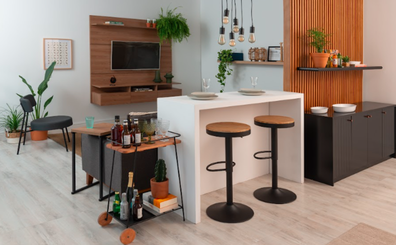 rack minimalista versus rack preenchido qual escolher