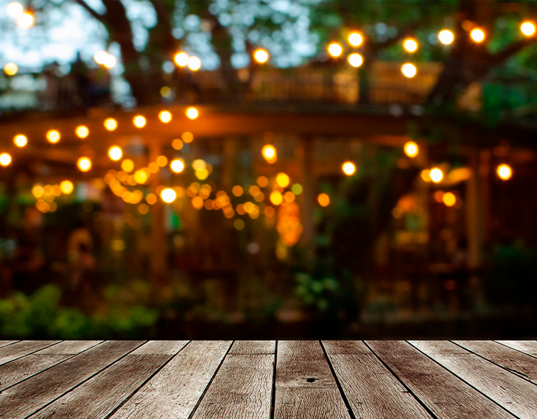 ideias criativas varal de lampadas decoração