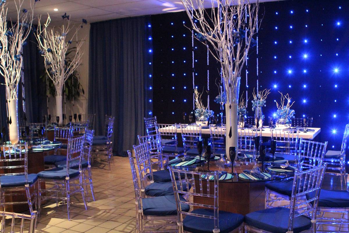 decoração festa 15 anos clássica versus moderna