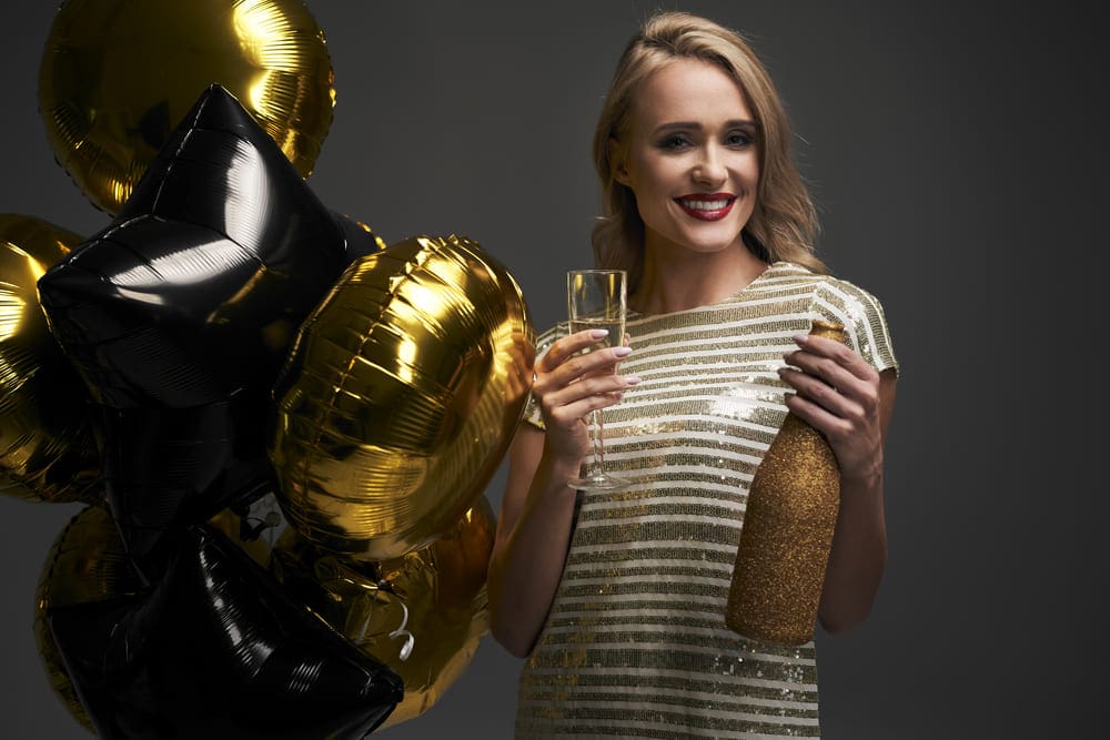 ideias de looks dourados para ano novo