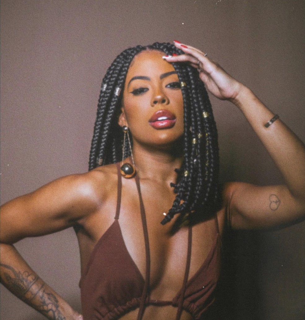 ideias de penteados para quem tem dreads