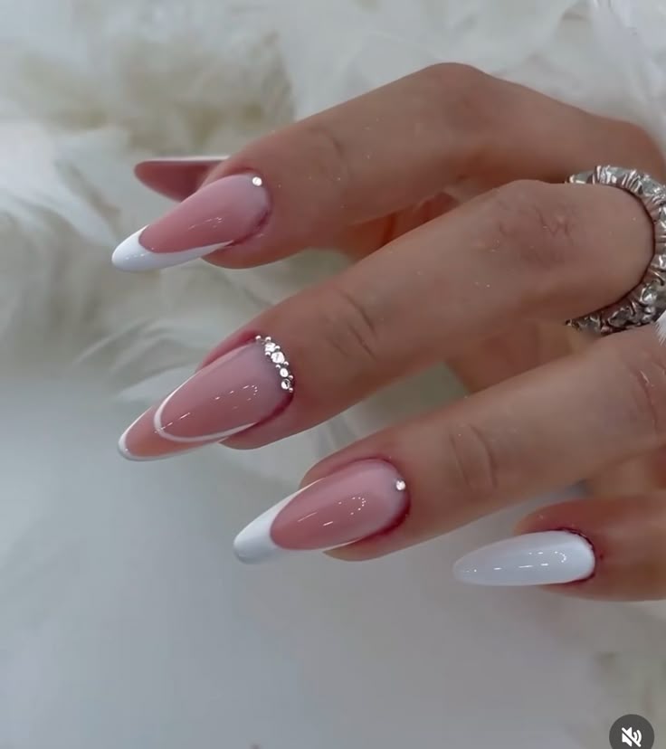 unhas rosa quartzo
