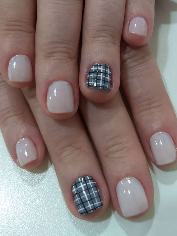 unhas curtas francesinha