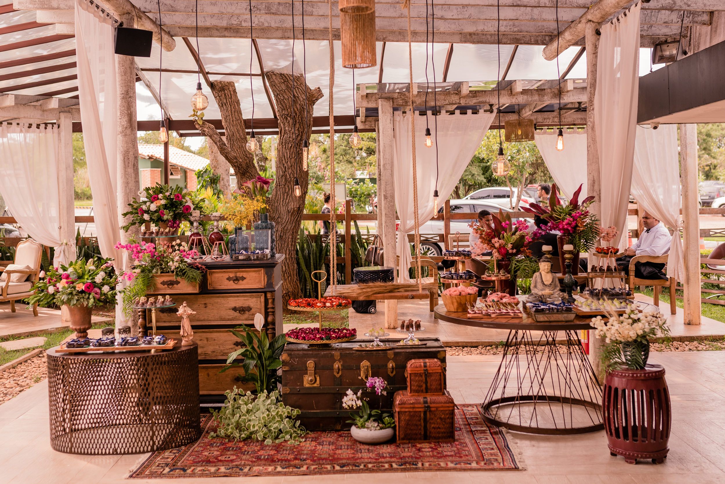 diferença decoração casamento boho chic rústico