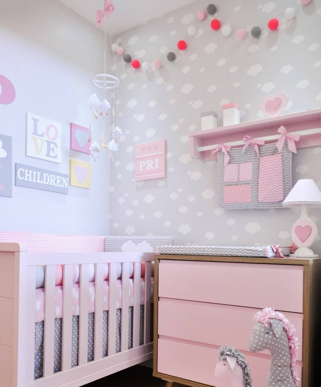 ideias decoração nuvem quarto infantil simples