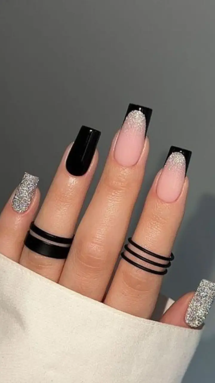unhas com glitter encapsulado