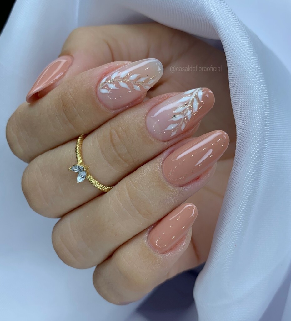 unhas francesinha moderna