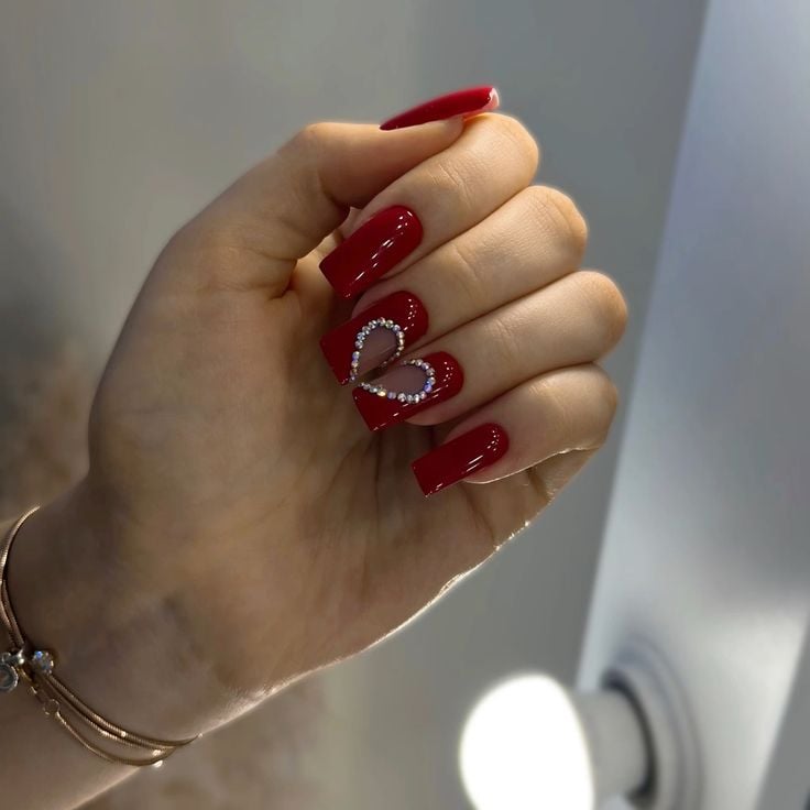 unhas vermelhas decoradas 2026