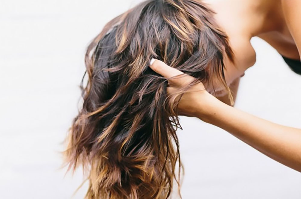 Tônicos Capilares com Biotina e Cafeína: Realmente Funcionam?