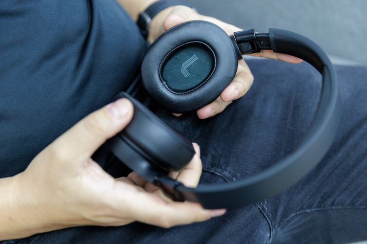 Conforto e Design do JBL Tune 770NC: O que Esperar?