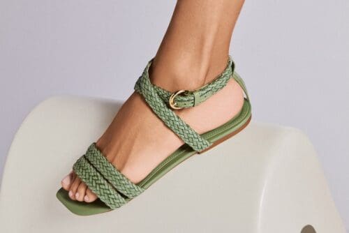 Loafer com Meia: Ousadia e Estilo para Seus Pés