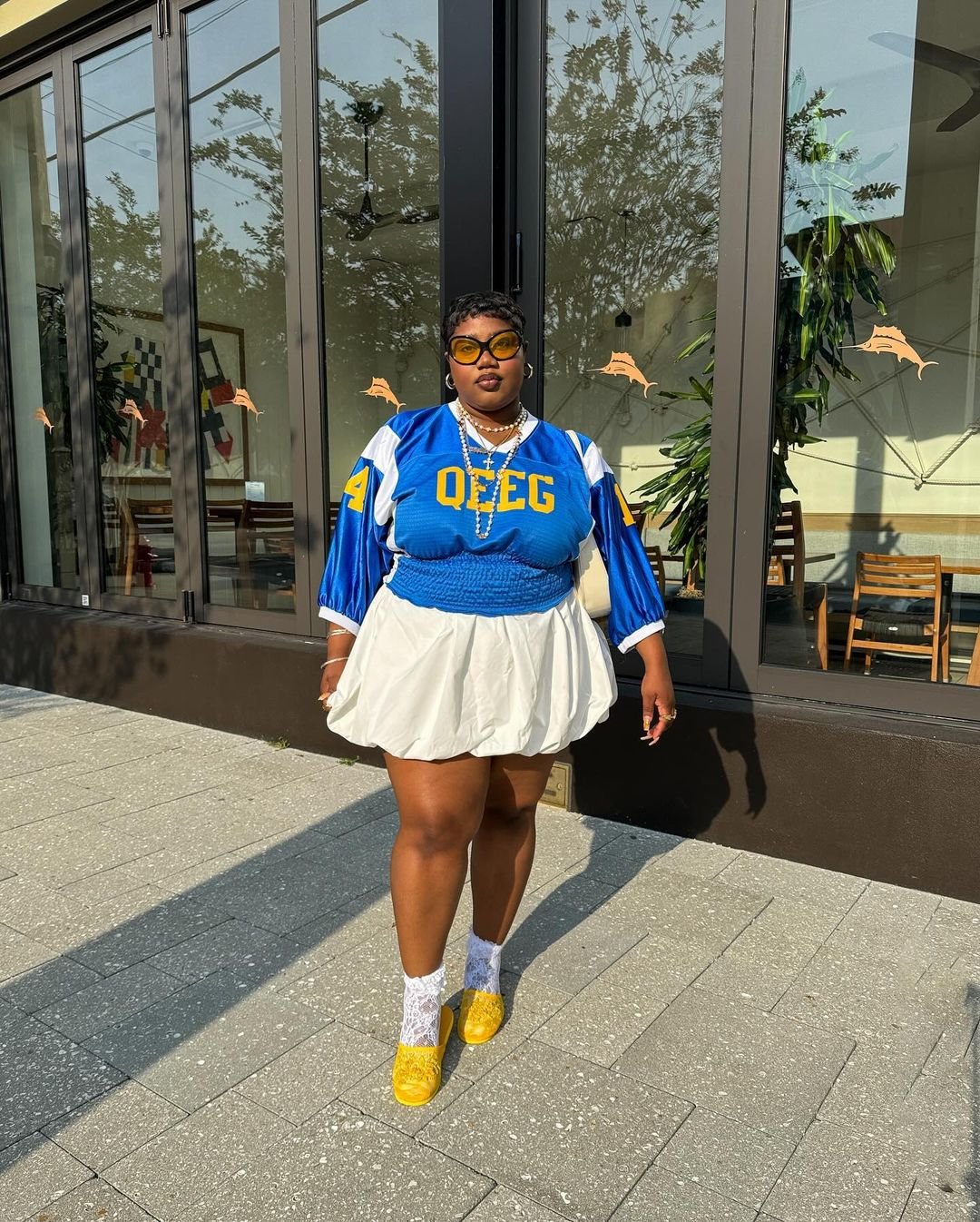 erros comuns ao montar um look Y2K feminino