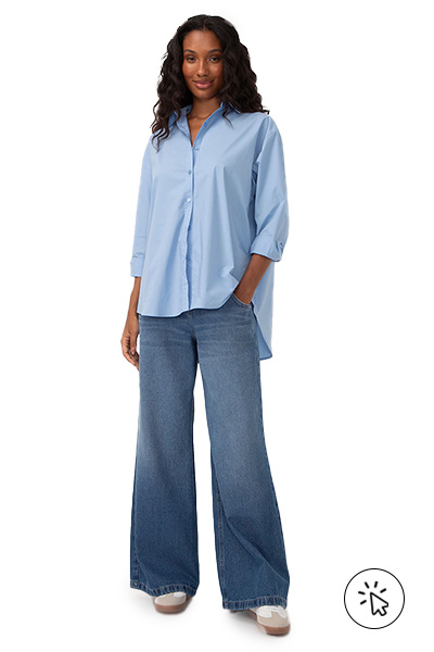 looks com camiseta estampada e jeans