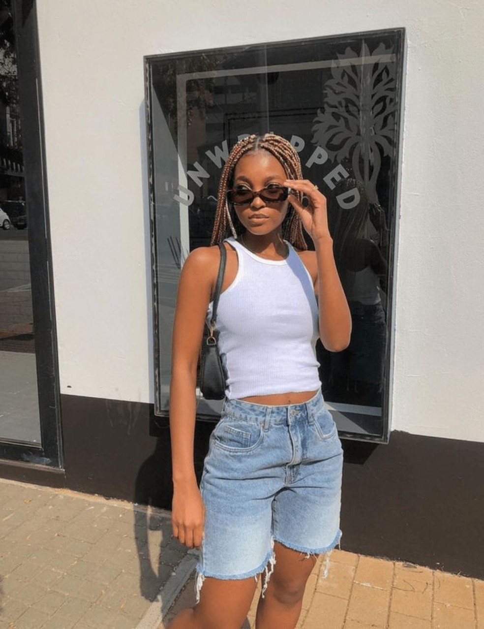 como usar bermuda jeans feminina