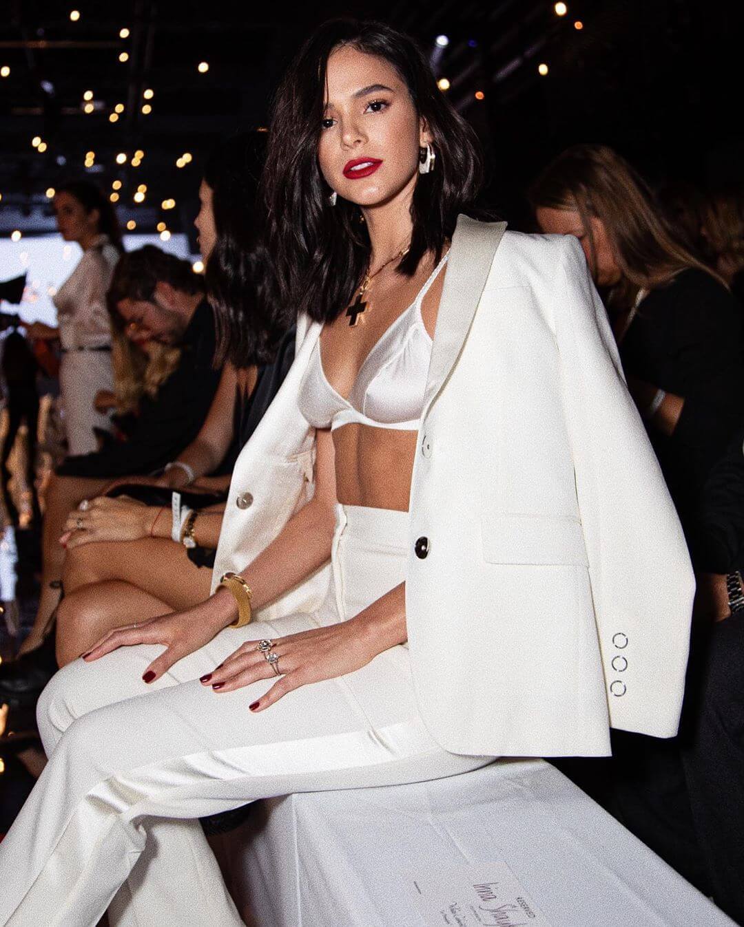 preço blazer off white feminino