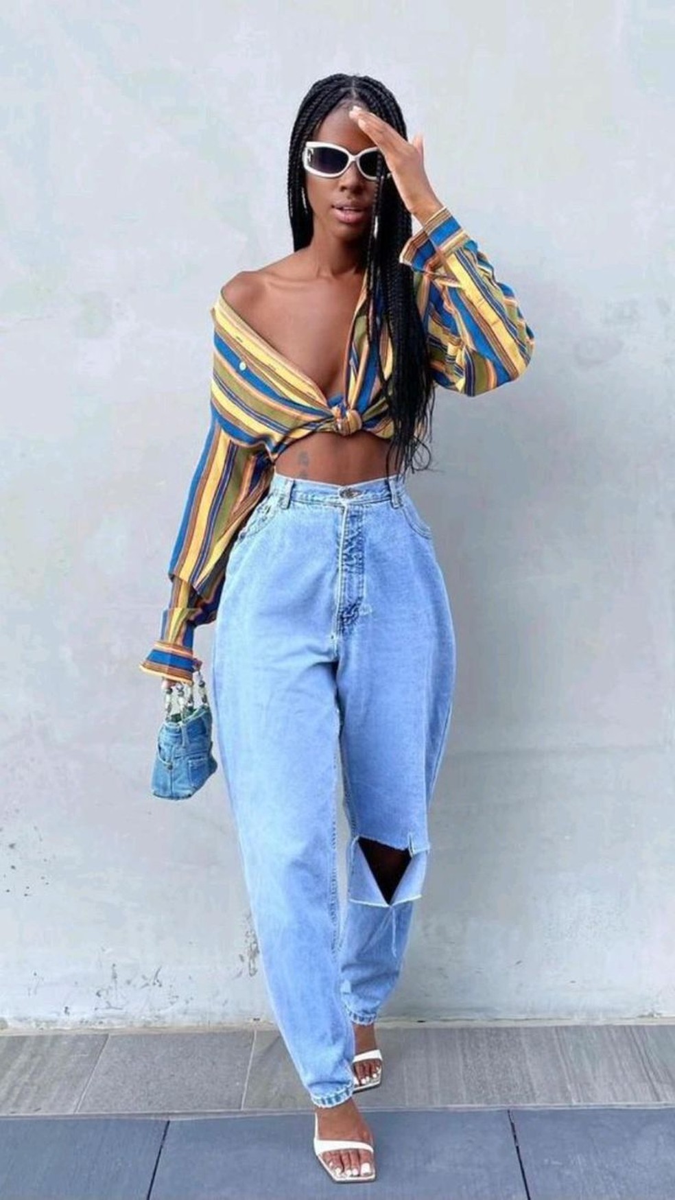 calça mom com blazer