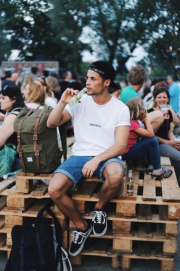 looks com tênis vans masculino