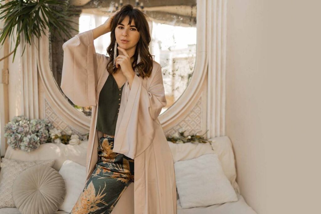 Acessórios que transformam seu look com kimono