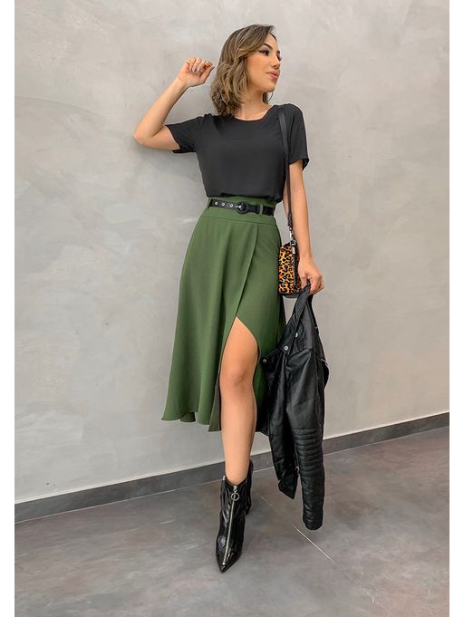 saia acetinada longa com bota