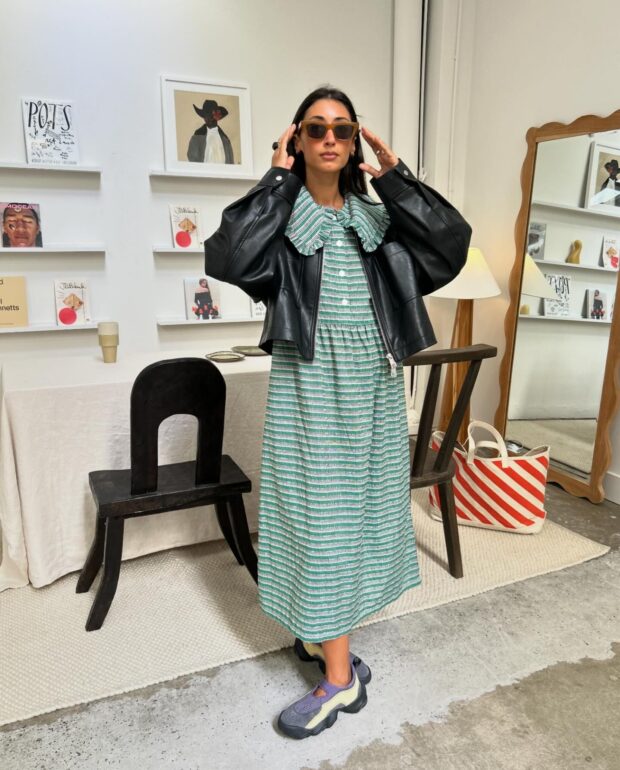 look tenis e vestido