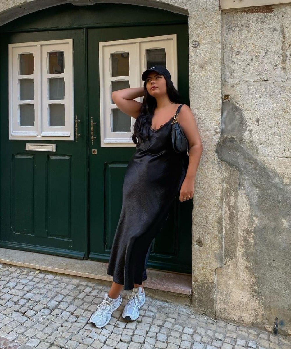 erros ao usar tênis preto no trabalho