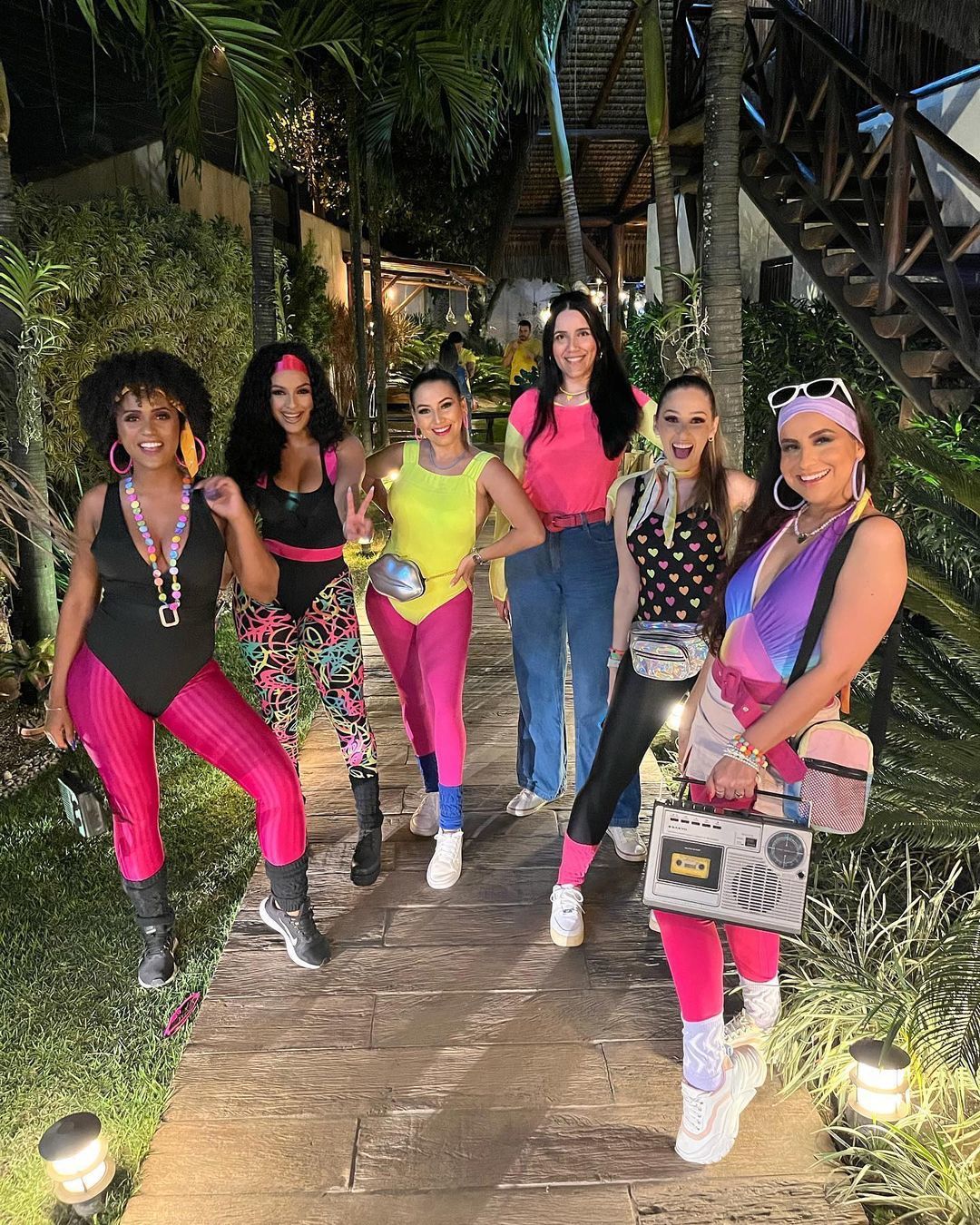 O Retorno dos Anos 80: Tendências que Voltaram com Tudo