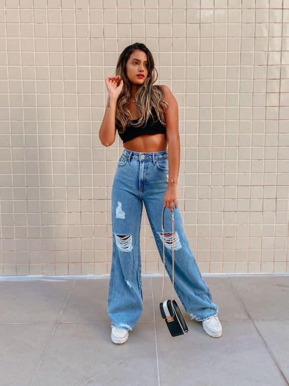looks com calca jeans larga