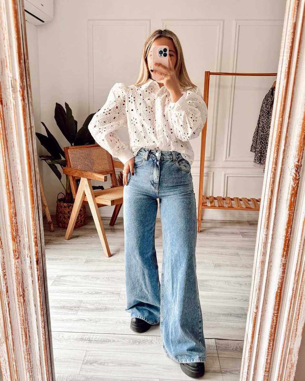 erros ao usar calça jeans larga