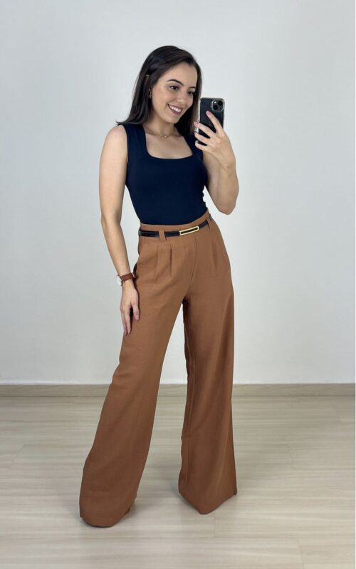 looks com calça marrom e tricô